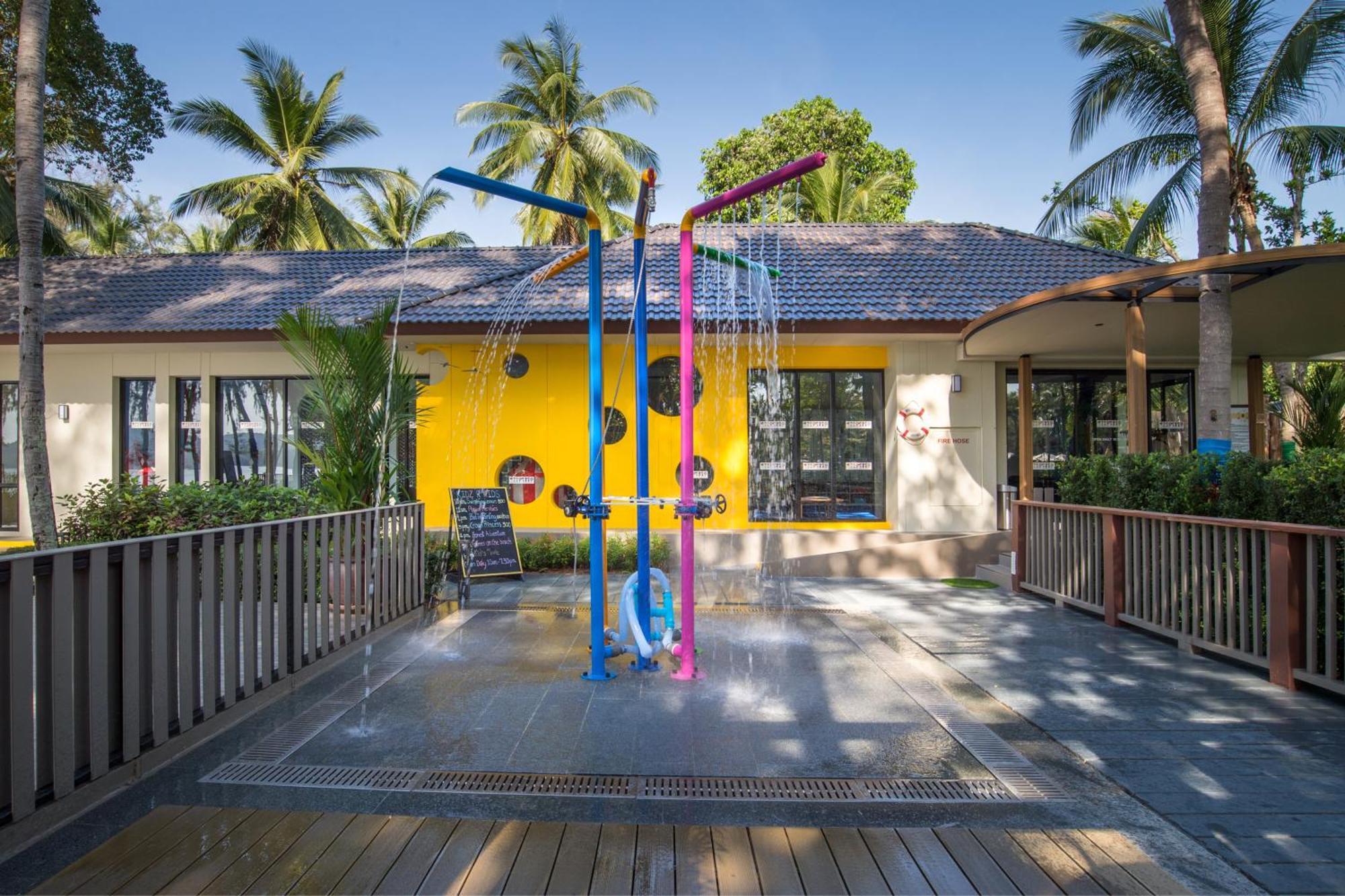 Dusit Thani Krabi Beach Resort - Sha Extra Plus Klong Muang Beach Esterno foto The Children's Museum of Bangkok
